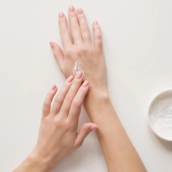 【秋冬保濕】皮膚乾到爆拆?揀啱保濕產品,從內到外保濕!(附秋冬滋潤湯水推介)