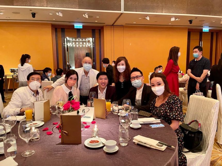 Good Union同事和醫生一起於ADAM晚宴